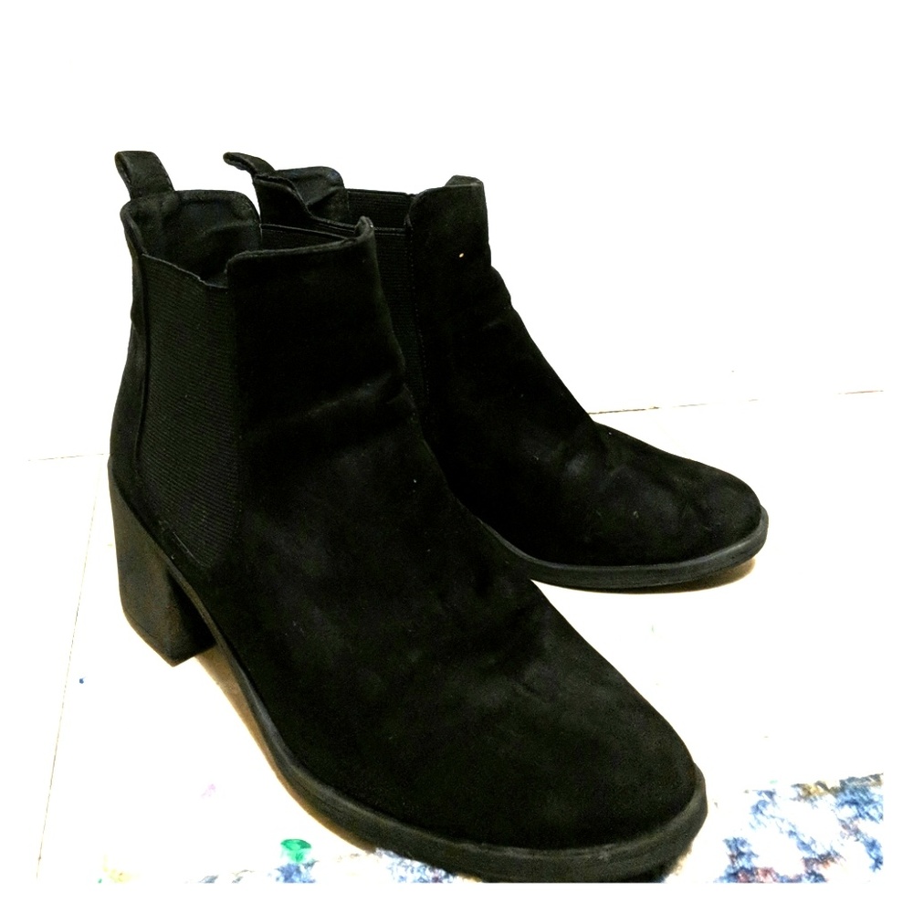 ankle boots